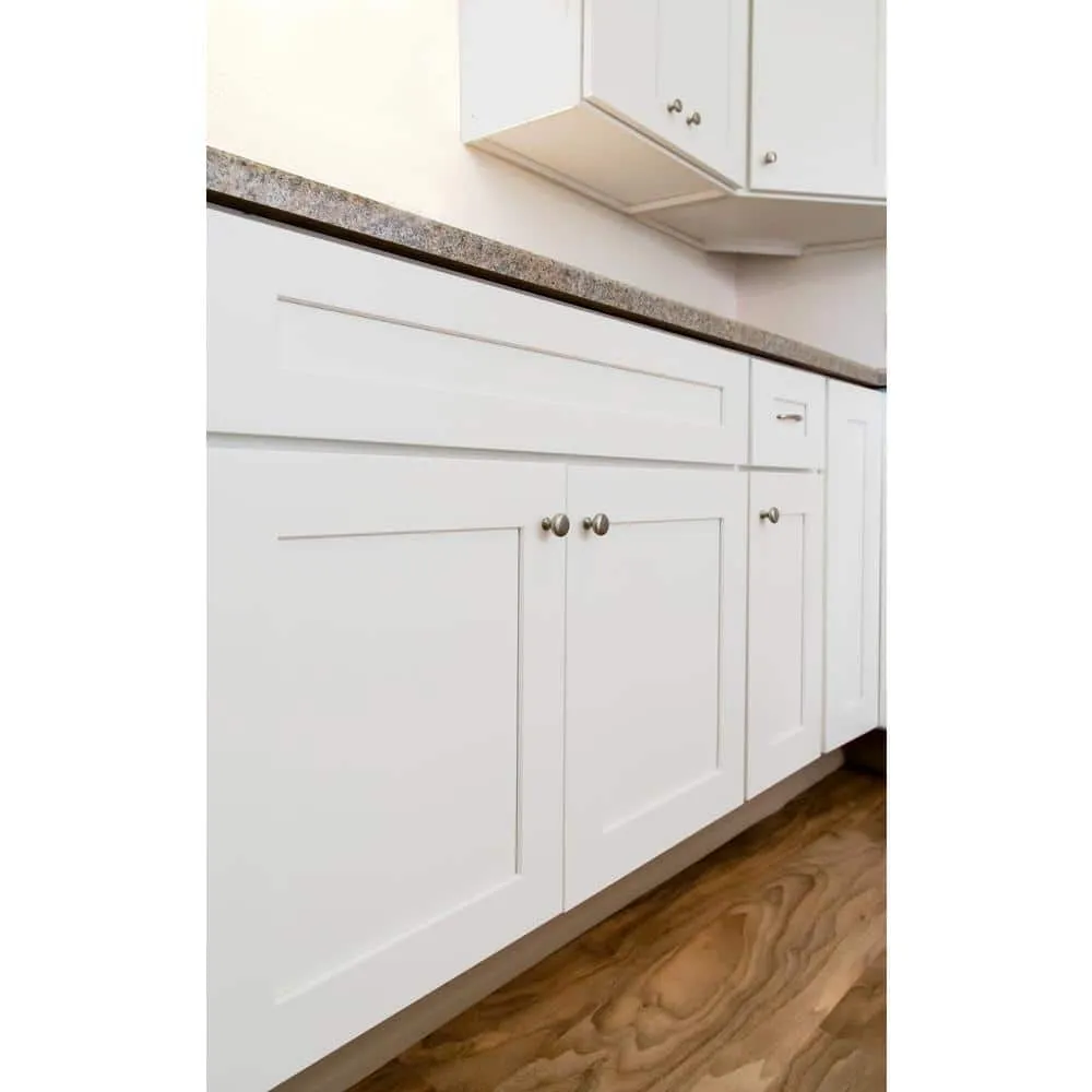 Design House Brookings Solid Wood Assembled Shaker 30 in. x 34.5 in. x 24 in. 2 Door Sink Base Kitchen Cabinet SB30 in White, photo 3 of 14