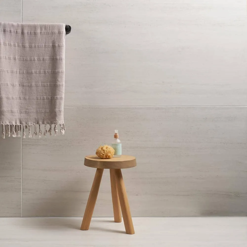 Ivy Hill Tile Atlanta White 23.45 in. x 47.07 in. Matte Travertine Look Porcelain Floor and Wall Tile (31 sq. ft./Case), photo 3 of 8