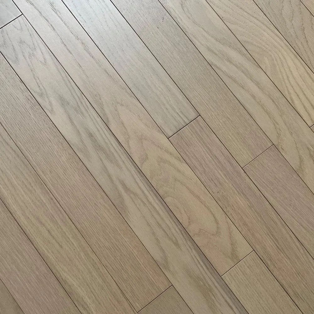 Dekorman White Sands Oak 3/8 in. T x 3 in. W Tongue and Groove Wire Brushed Engineered Hardwood Flooring (35.34 sq.ft./case), photo 4 of 5