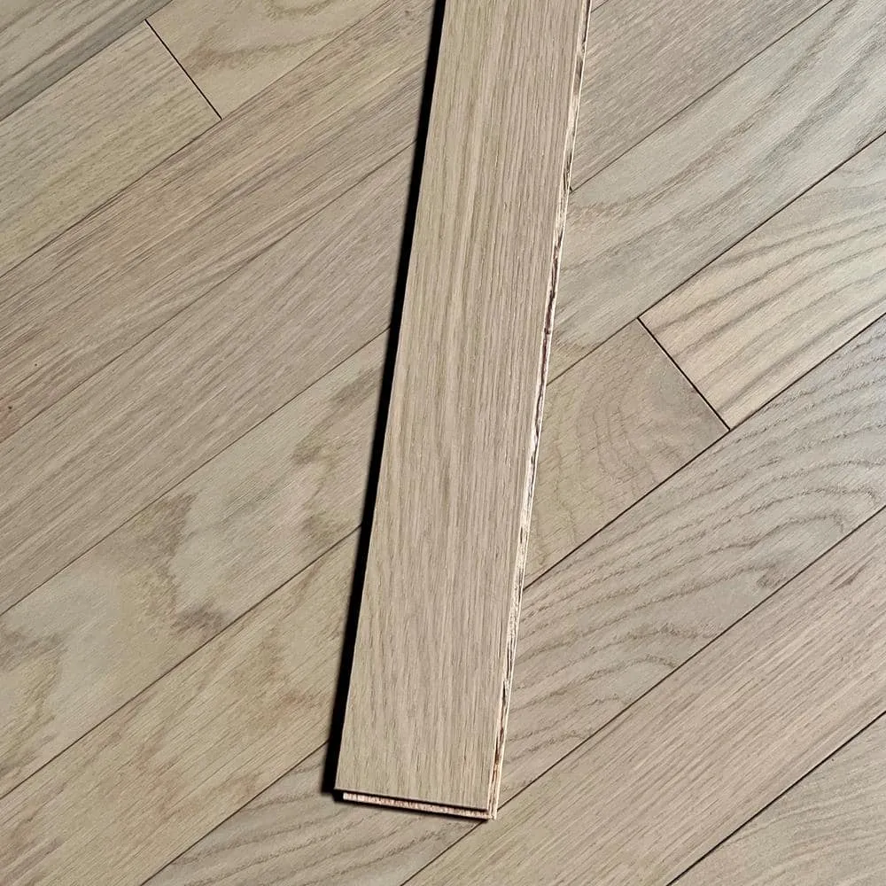 Dekorman White Sands Oak 3/8 in. T x 3 in. W Tongue and Groove Wire Brushed Engineered Hardwood Flooring (35.34 sq.ft./case), photo 2 of 5