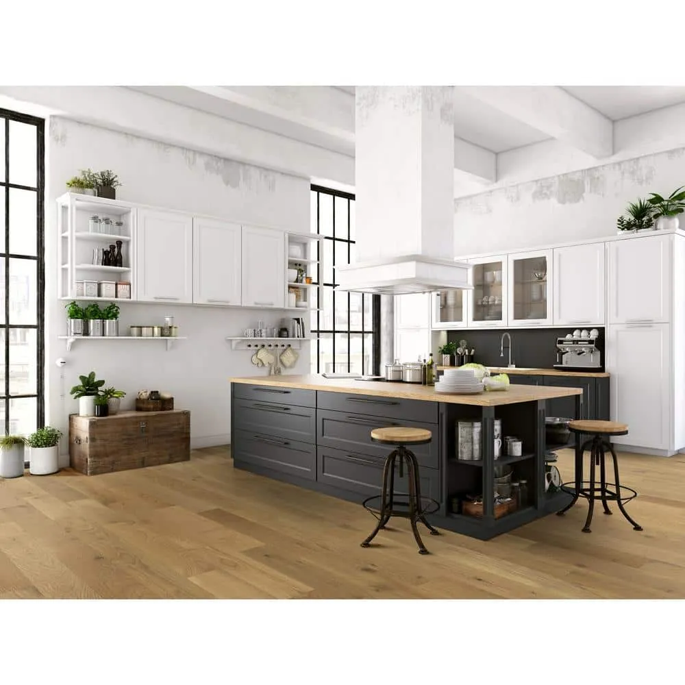 Blue Ridge Hardwood Flooring Castlebury Wimborne White Oak 3/8 in. T x 6 in. W Click Lock Brushed Engineered Hardwood Flooring (26.5 sq.ft./case), photo 7 of 7