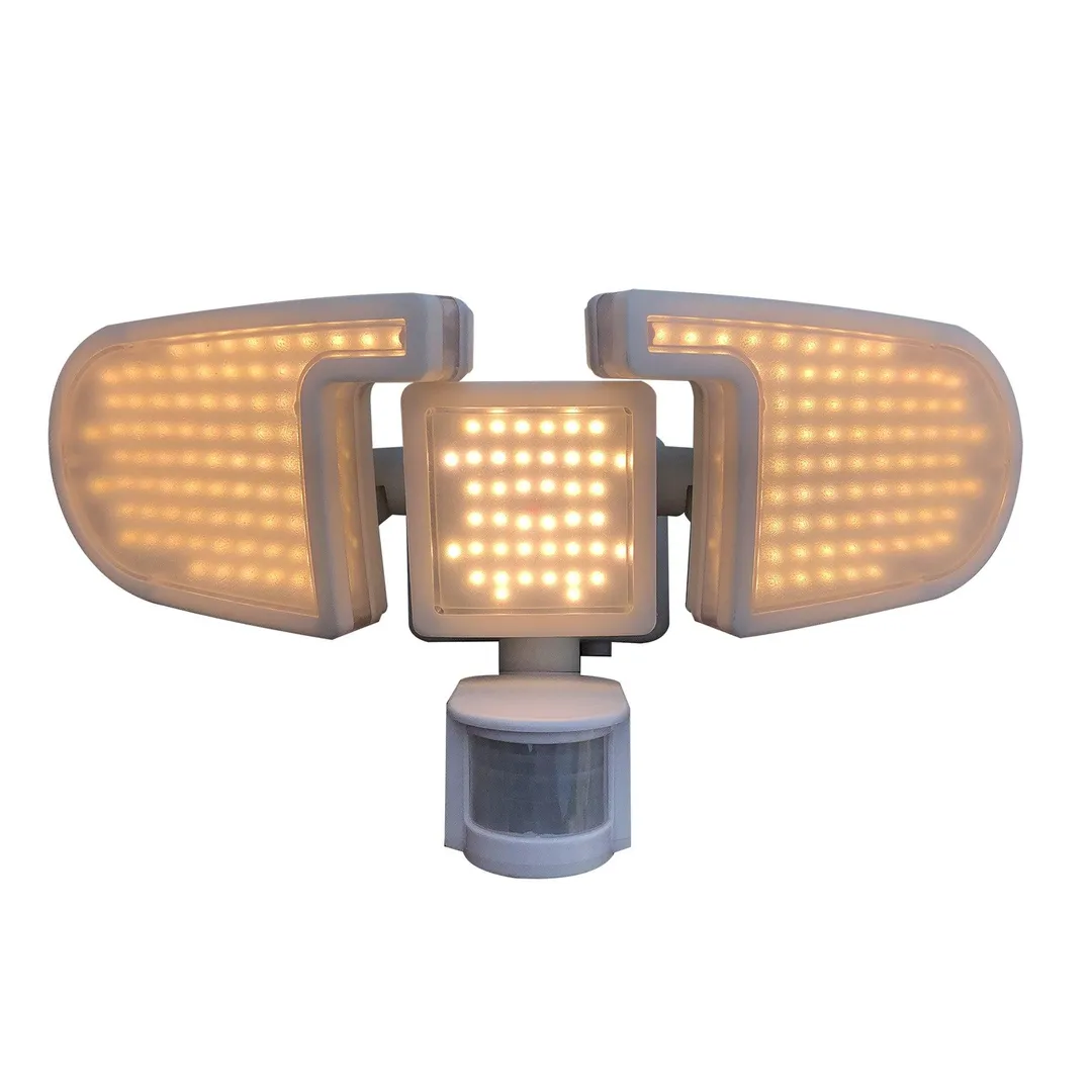 Nature Power (22245) 205 Integrated LED White Triple Head Outdoor Solar Motion Activated Light, photo 8 of 12