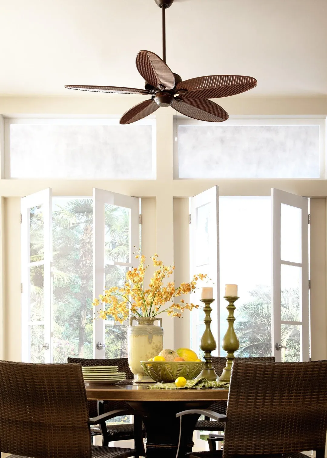 Monte Carlo Cruise 52" Wet Rated Indoor / Outdoor Ceiling Fan, photo 6 of 6