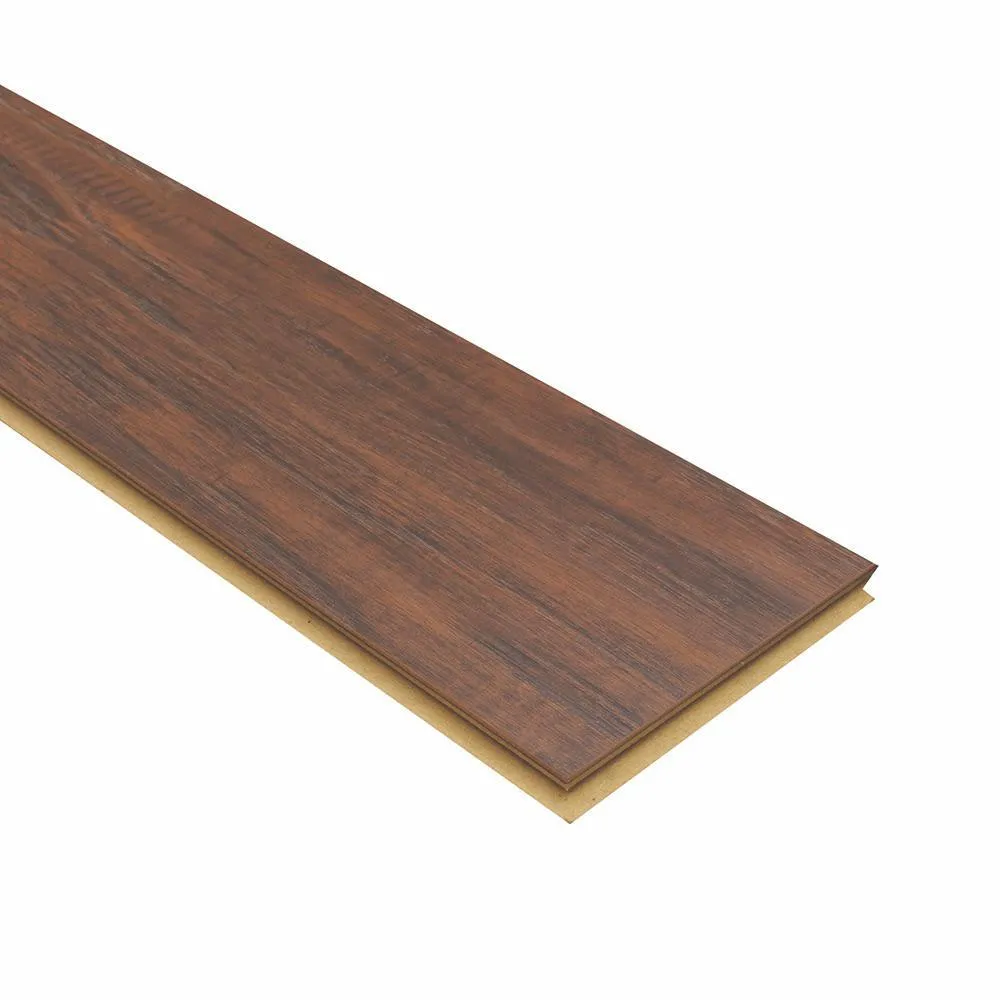Pergo XP Hazelnut Hickory 8 mm T x 5.23 in. W x 47.24 in. L Laminate Flooring (18.9 sq. ft. / case), photo 4 of 5