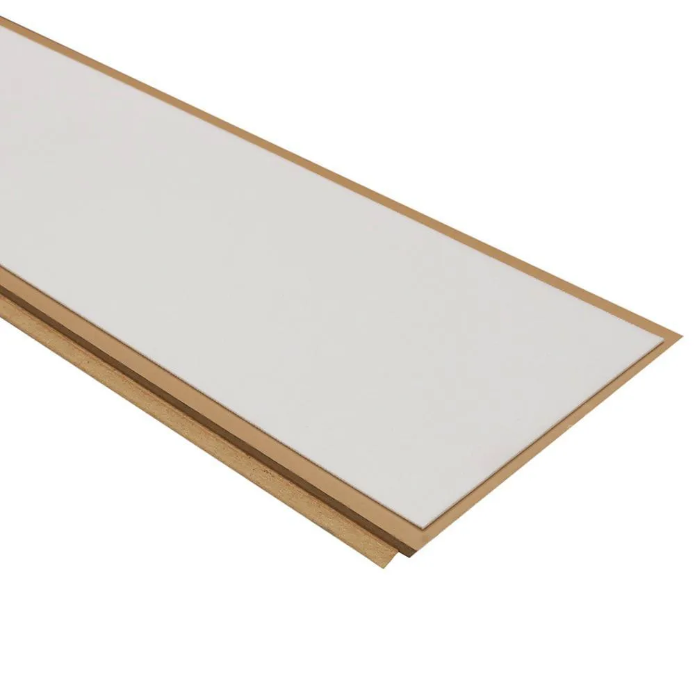 Pergo XP Classic Auburn Oak 8 mm T x 7.48 in. W x 47.24 in. L Laminate Flooring (19.63 sq. ft. / case), photo 5 of 5