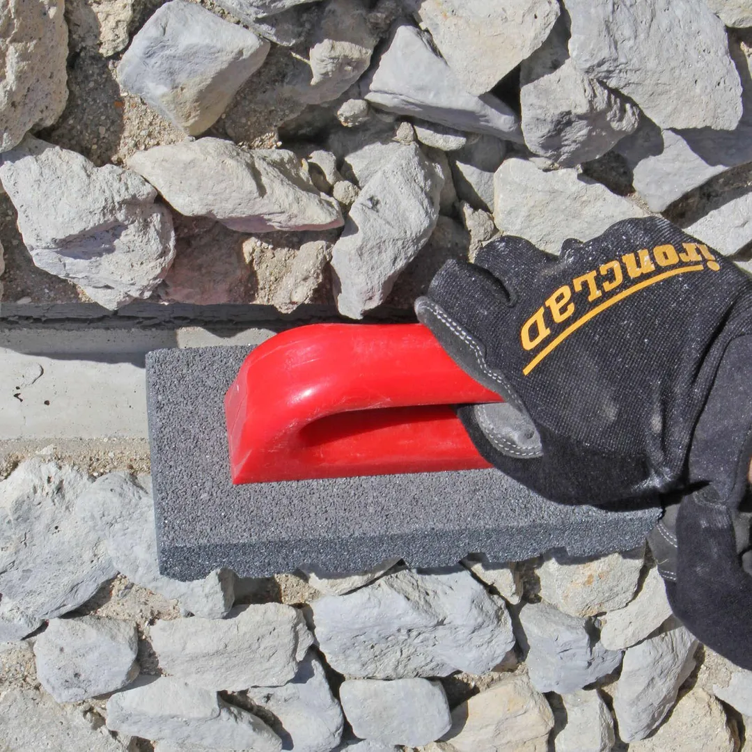 Gator 6 in. L Silicon Carbide Rubbing Brick 1 pc, photo 2 of 2