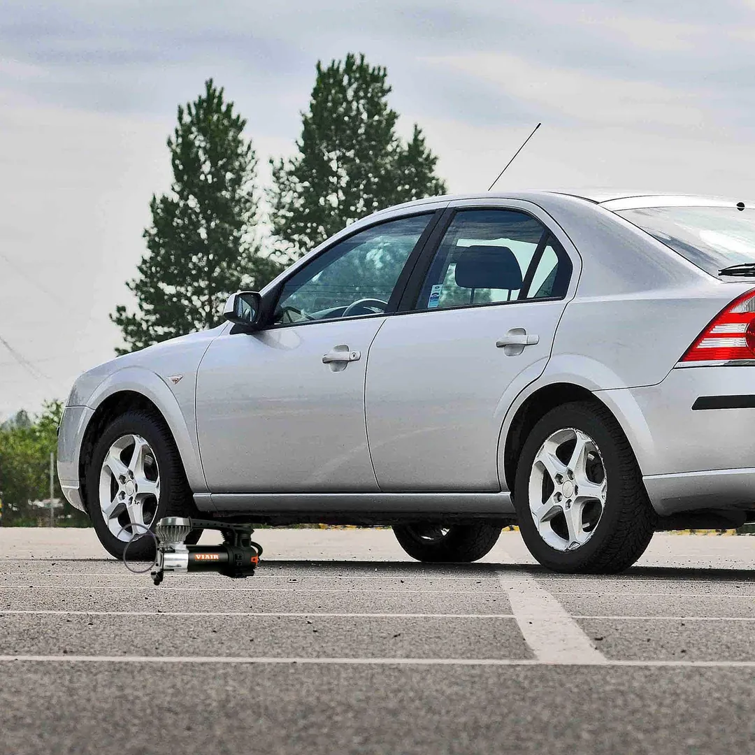 Viair 88P Portable Compressor Kit w/ Power Cord and Air Hose for Tires up to 33", photo 5 of 5