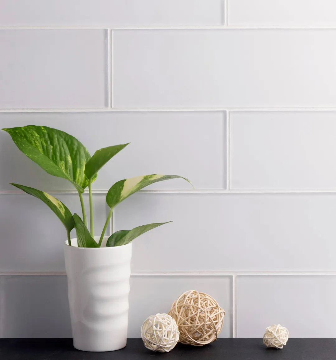 WS Tiles - Premium White 4 in. x 12 in. Individual Glass Subway Wall Tile (5 sq. ft / Case), photo 2 of 5