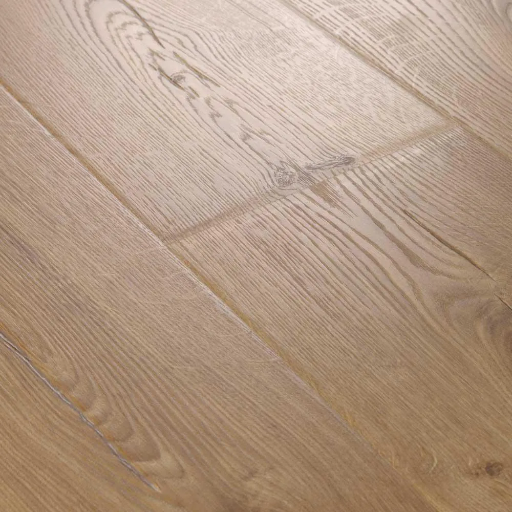 Pergo Outlast+ Waterproof Marigold Oak 10 mm T x 7.48 in. W x 47.24 in. L Laminate Flooring (19.63 sq. ft. / case), photo 2 of 7