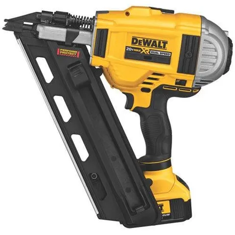 DCN692M1 - Cordless Framing Nailer