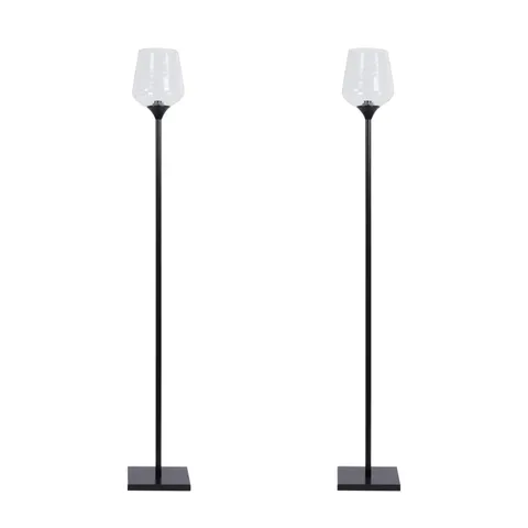 TORCH WITH MODERN BLACK SINGLE GLASS