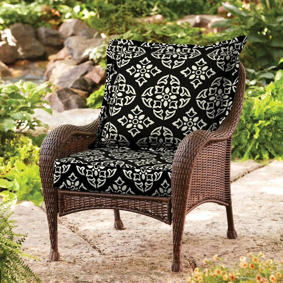 Better Homes & Gardens Black and White Medallion Outdoor Patio Reversible Deep Seat Pillow Back with Flange, 21" L x 23.5" W x 7" H, photo 2 of 5