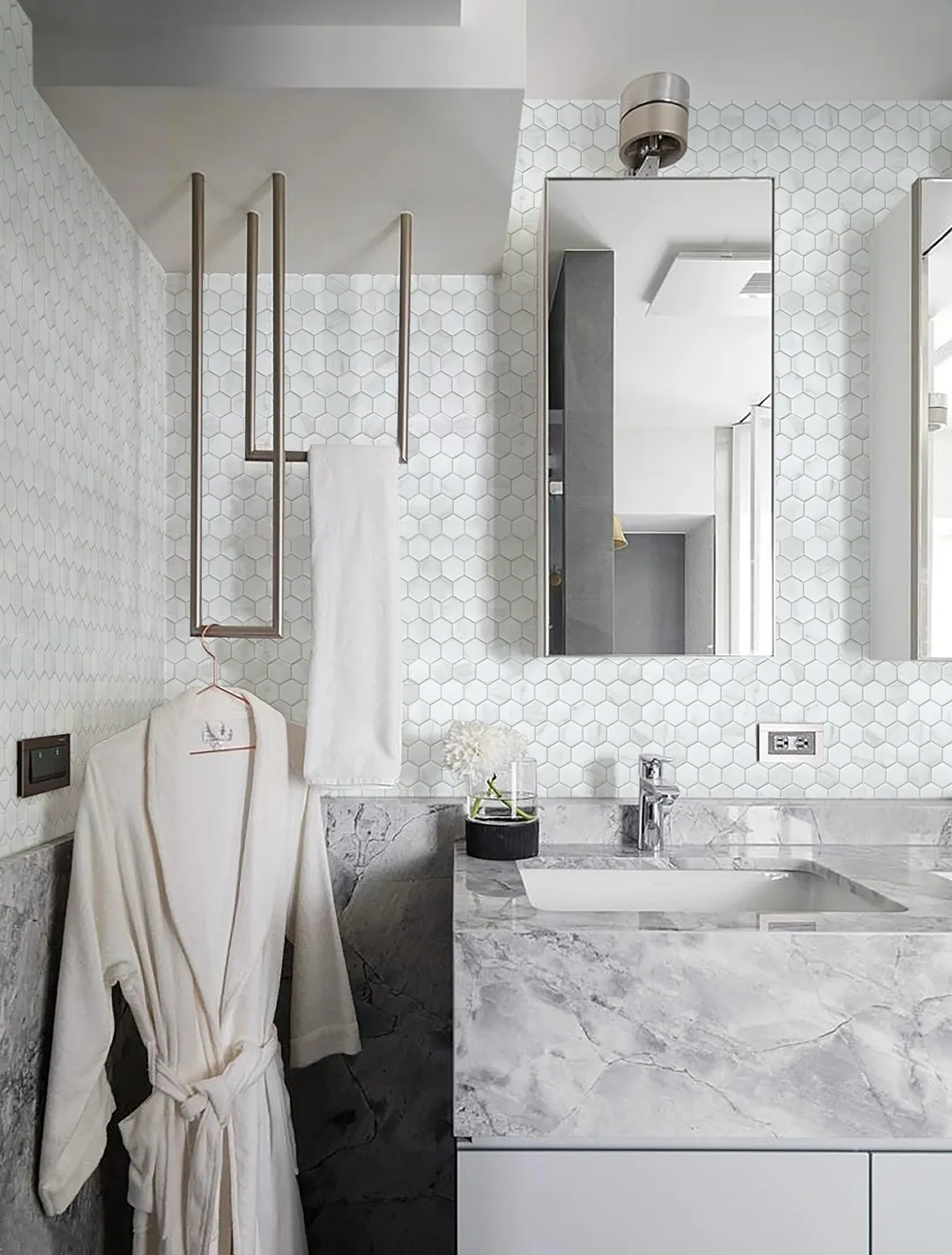 WS Tiles - Value Matte Carrara 10.7 in. x 11.1 in. Porcelain 2" Hexagon Mosaic Floor & Wall Tile (9 sq. ft / Case), photo 2 of 6