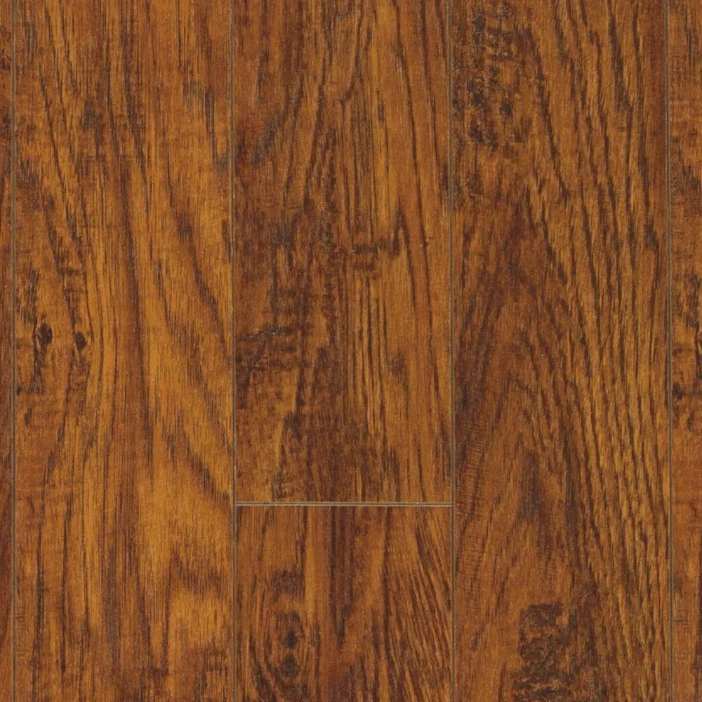 Pergo XP Royal Oak 10 mm T x 7.48 in. W x 47.24 in. L Laminate Flooring (1079.65 sq. ft. / pallet), photo 5 of 7