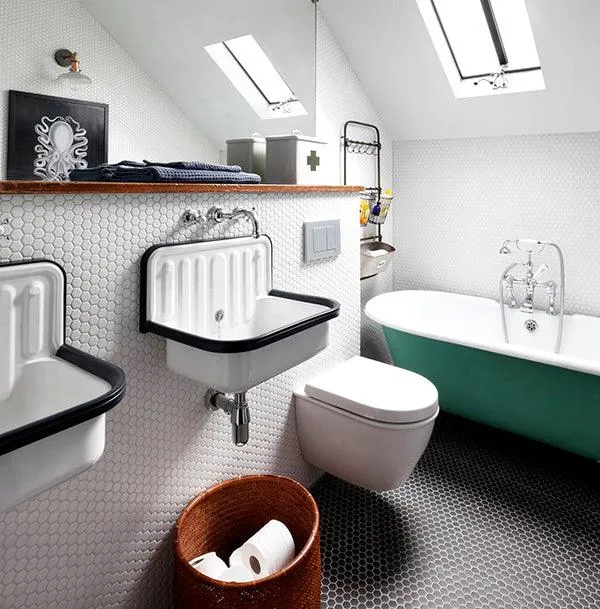 WS Tiles - Value Matte White 11.8 in. x 10.2 in. Porcelain 1" Hexagon Mosaic Floor & Wall Tile (9 sq. ft / Case), photo 2 of 5