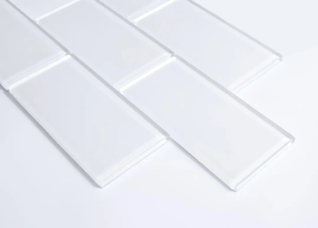 WS Tiles - Premium White 3 in. x 6 in. Glass Subway 12 in. x 12 in. Mesh-Backed Wall Tile (5 sq. ft. / Case), photo 5 of 5