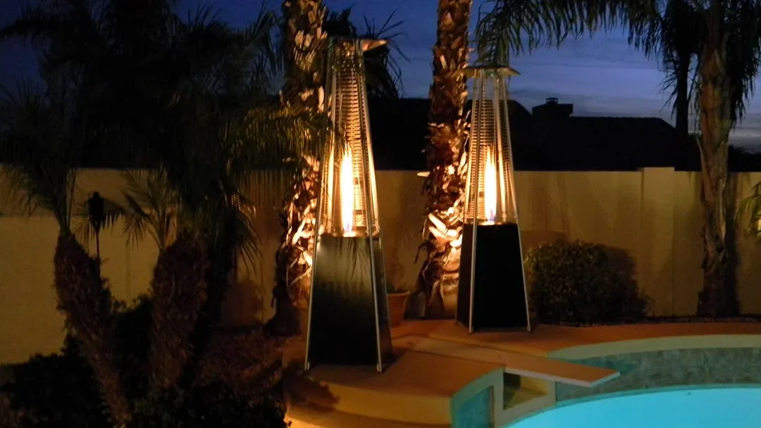 Hiland Premium Outdoor Propane Patio Heater Pyramid Quartz Glass Tube Flame Model with Wheels in Hammered Bronze, photo 7 of 7