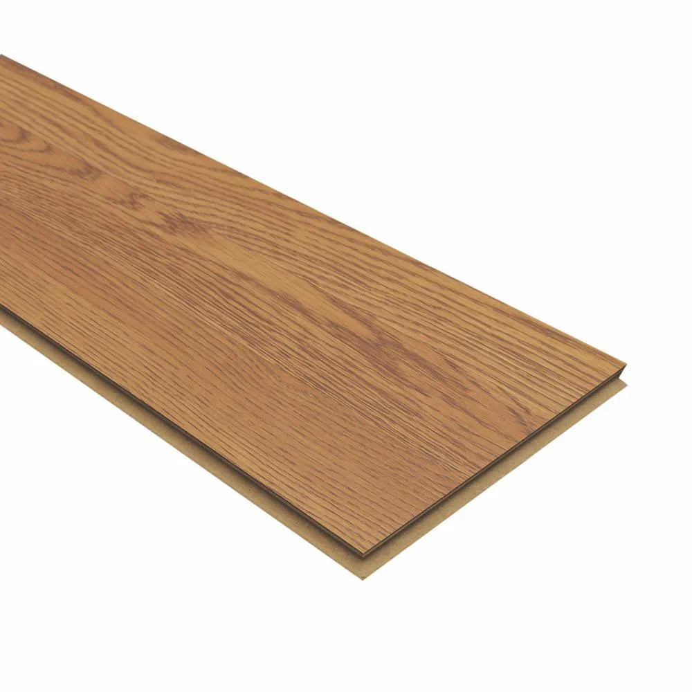 Pergo XP Classic Auburn Oak 8 mm T x 7.48 in. W x 47.24 in. L Laminate Flooring (19.63 sq. ft. / case), photo 4 of 5