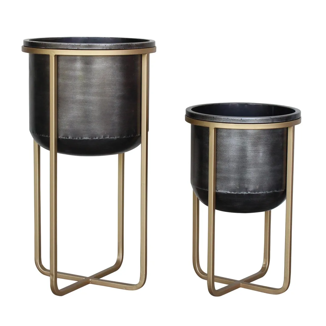 Aspire Home Accents Rizzy Mid Century Planters - Set of 2, photo 2 of 4
