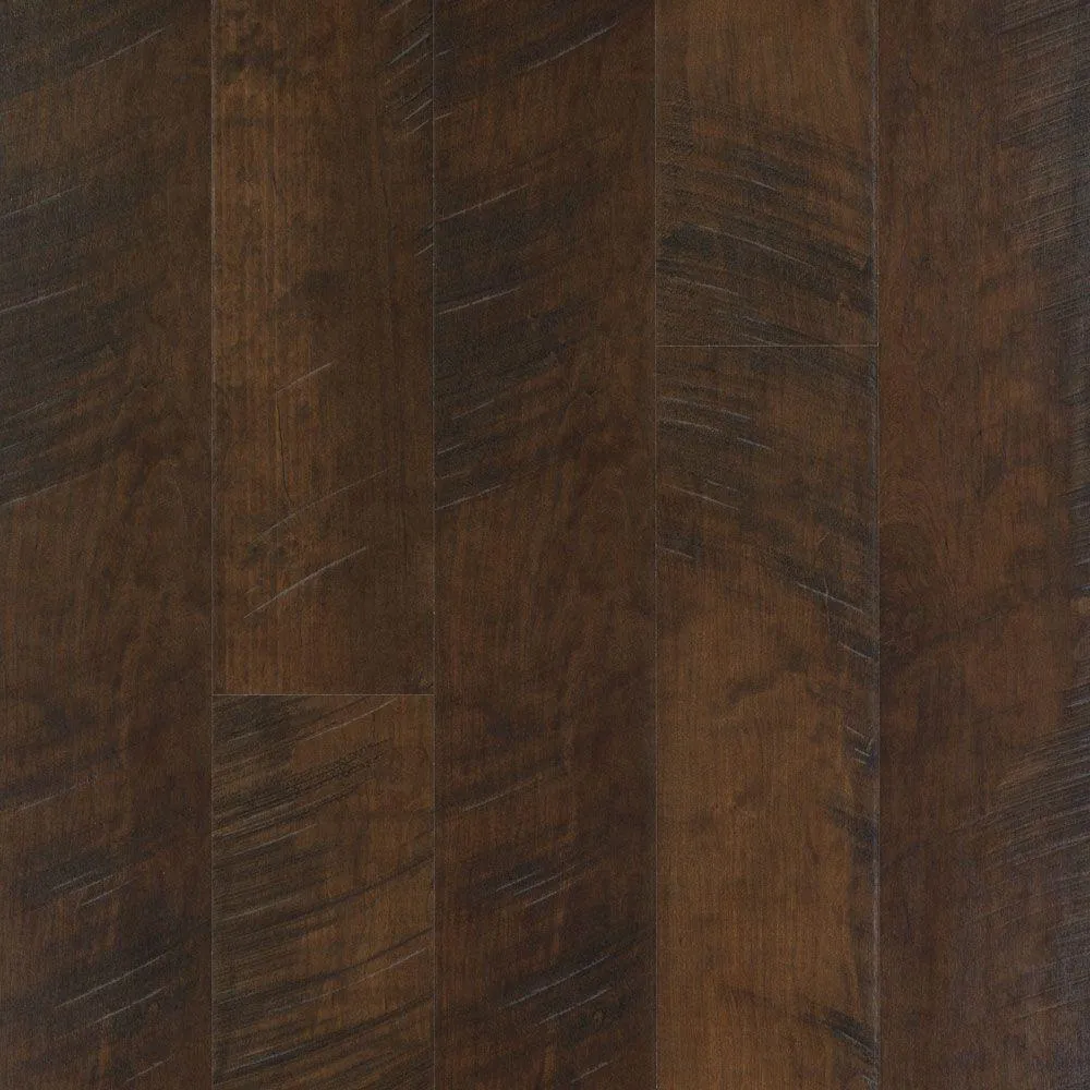Pergo Outlast+ Waterproof Chestnut Beluga Oak 10 mm T x 7.48 in. W x 47.24 in. L Laminate Flooring (19.63 sq. ft. / case), photo 7 of 11